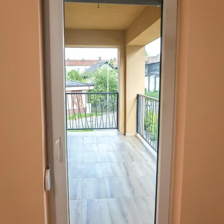 Eko-una Apartman *