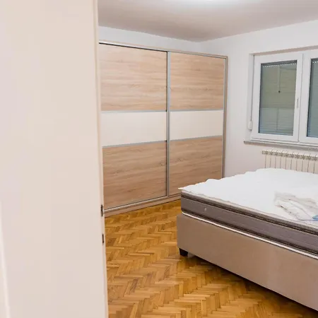 Apartman Eko-una *